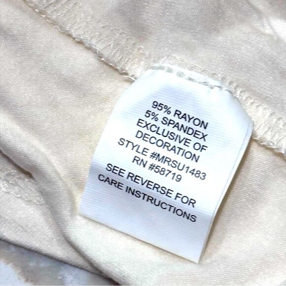 Relativity | Women’s Cream Bell Sleeve Tunic Boho Embroidery and Lace Bl… - Picture 10 of 11